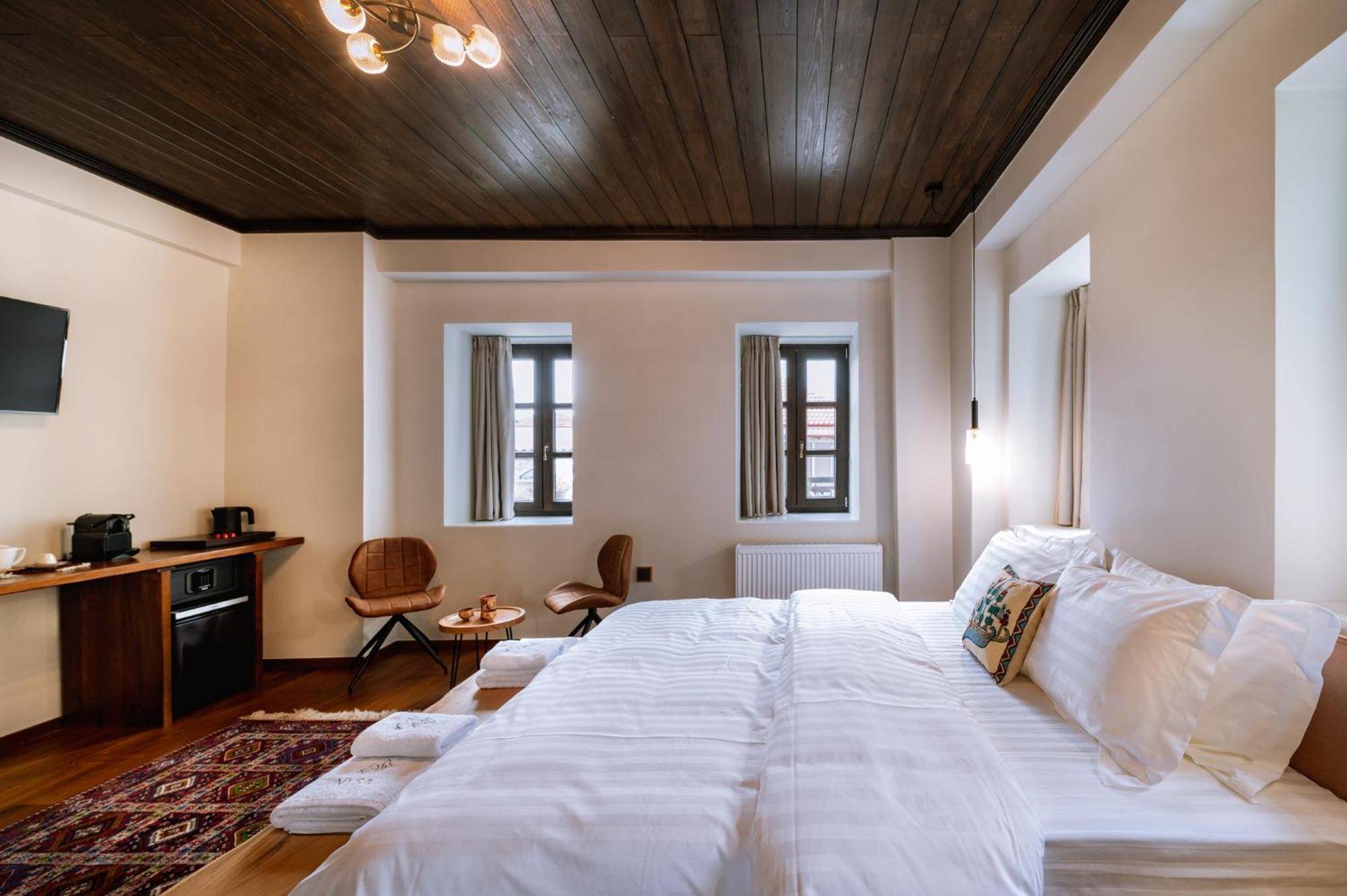 Νysa Hotel Mousthéni Eksteriør billede