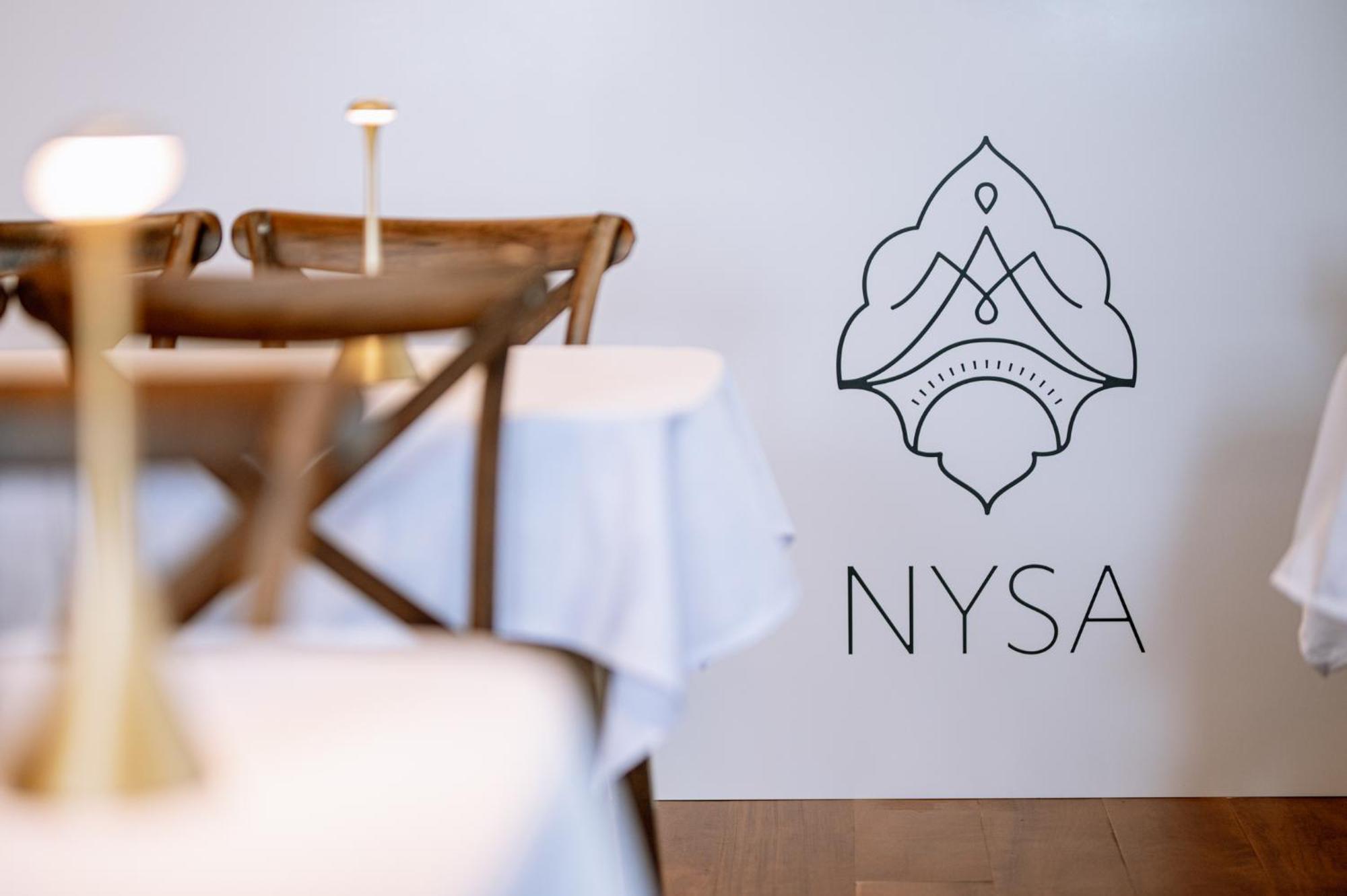 Νysa Hotel Mousthéni Eksteriør billede